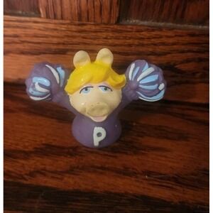 Vintage Miss Piggy Muppet Babies‎ Cheerleader Finger Puppet